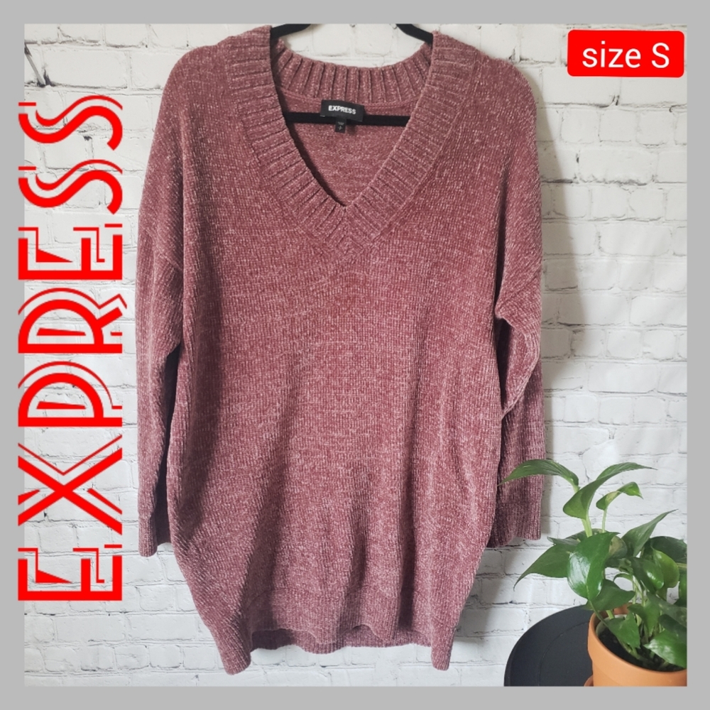 EXPRESS Mauve Oversized V-Neck Sweater Small